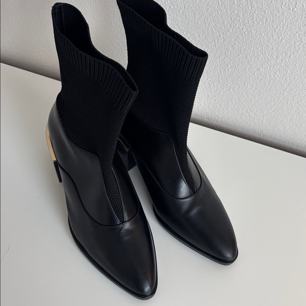 Universal Standard Porto Ankle Boot Split Leather… - image 5